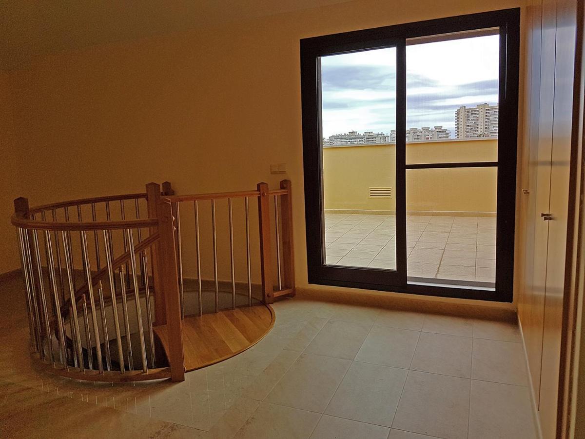 Appartement Bonito Atico Con Aire Acondicionado,Piscina Comunitaria, Parking Y Wifi à Peñíscola Chambre photo